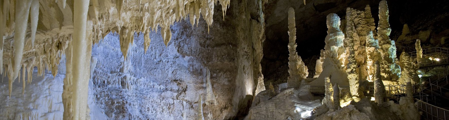 GROTTE di FRASASSI - GENGA